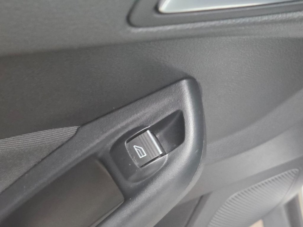 Used Ford Focus 2018 for sale - 76826480: Photo 23