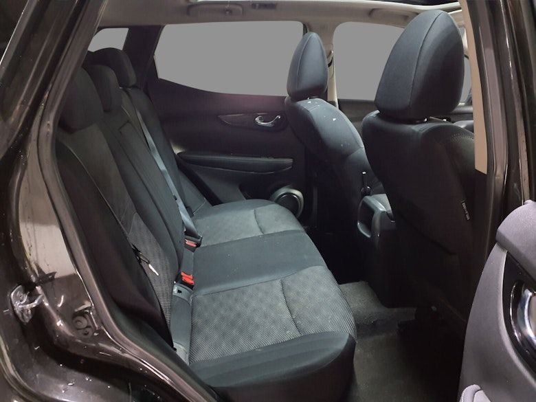 Used Nissan Qashqai 2015 for sale - 77341936: Photo 6