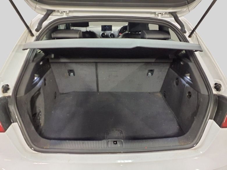 Used Audi A3 2014 for sale - 77512521: Photo 10