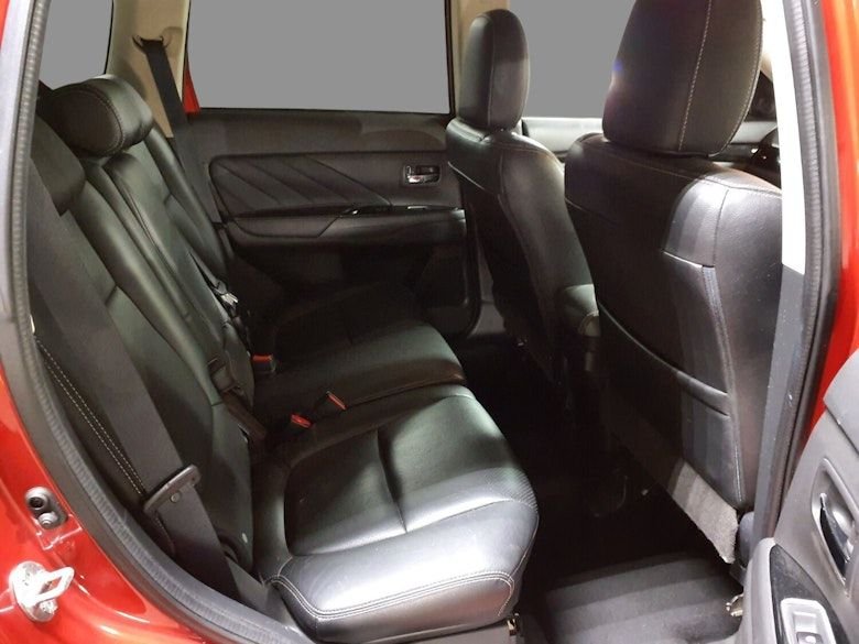 Used Mitsubishi Outlander 2016 for sale - 78124599: Photo 5