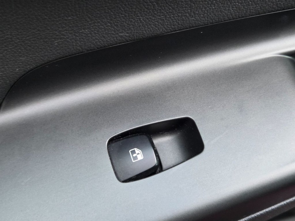 Used Hyundai KONA 2019 for sale - 76784173: Photo 26