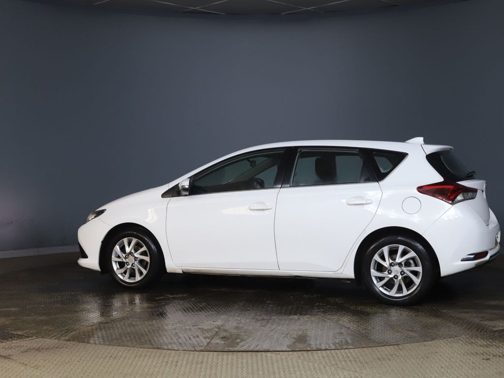 Used Toyota Auris 2017 for sale - 76868173: Photo 9