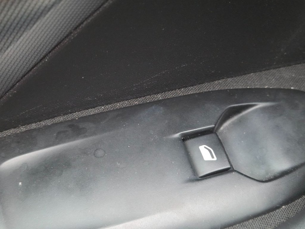 Used Peugeot 2008 2018 for sale - 76554797: Photo 22