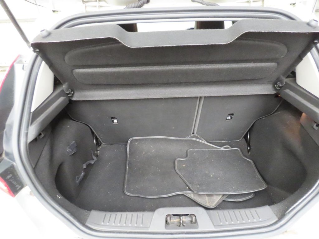 Used Ford Fiesta 2016 for sale - 78003411: Photo 12