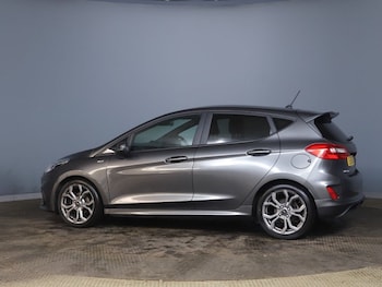 Used Ford Fiesta 2018 for sale - 76554794: Photo