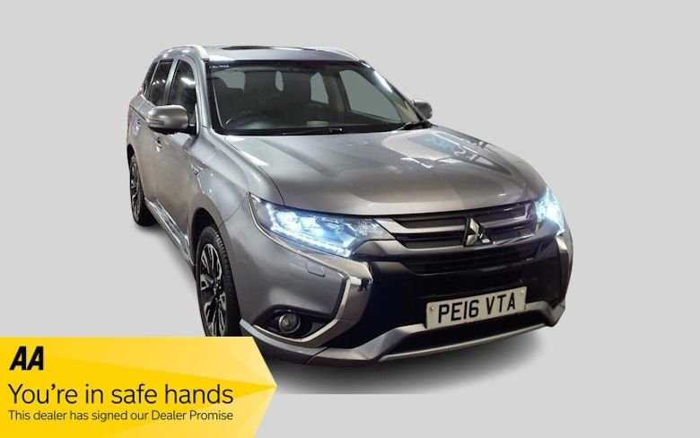 Used Mitsubishi Outlander 2016 for sale - 76900681: Photo 1