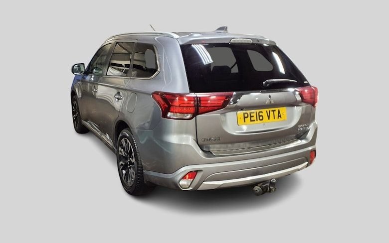 Used Mitsubishi Outlander 2016 for sale - 76900681: Photo 8