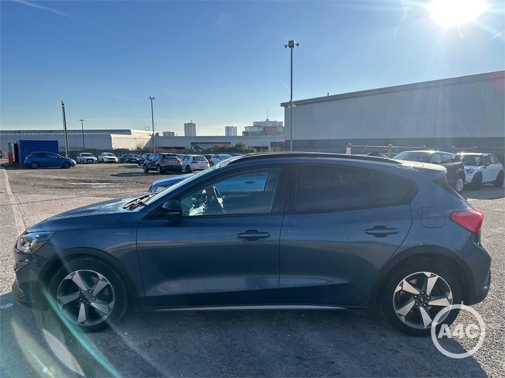 Used Ford Focus 2019 for sale - 76740510: Photo 11