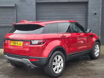 Used Land Rover Range Rover Evoque 2019 for sale - 76554798: Photo
