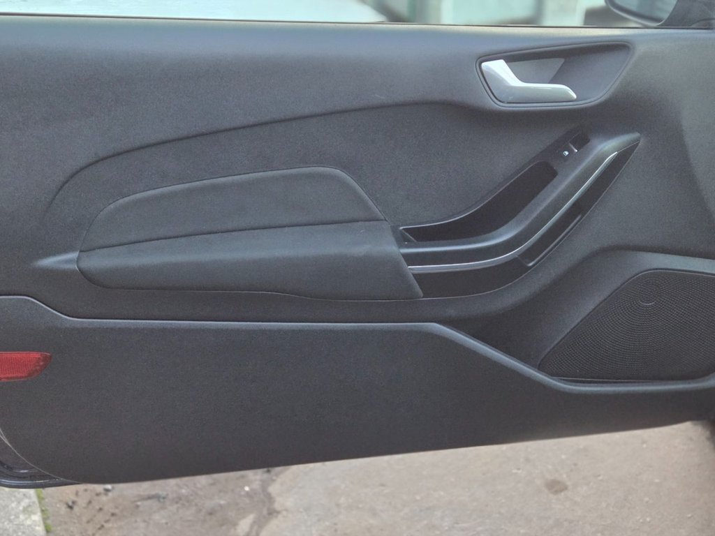 Used Ford Fiesta 2018 for sale - 76888557: Photo 13