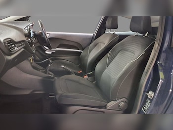 Used Ford Fiesta 2018 for sale - 76888557: Photo