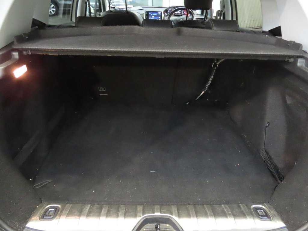 Used Peugeot 2008 2017 for sale - 76731208: Photo 11