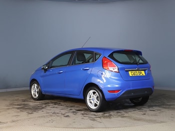 Used Ford Fiesta 2013 for sale - 77693207: Photo