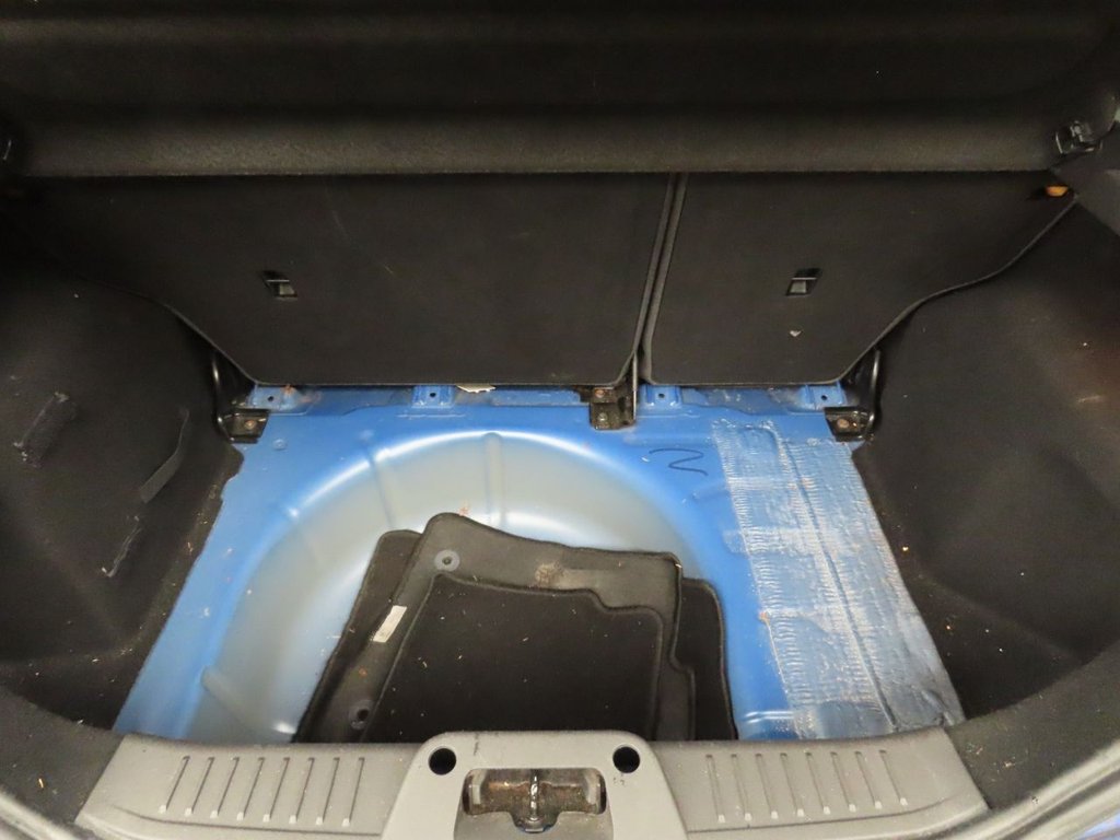 Used Ford Fiesta 2013 for sale - 77693207: Photo 7