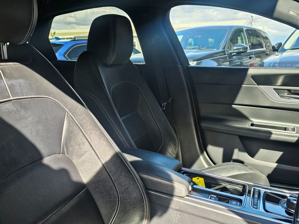 Used Jaguar XF 2017 for sale - 76554815: Photo 17