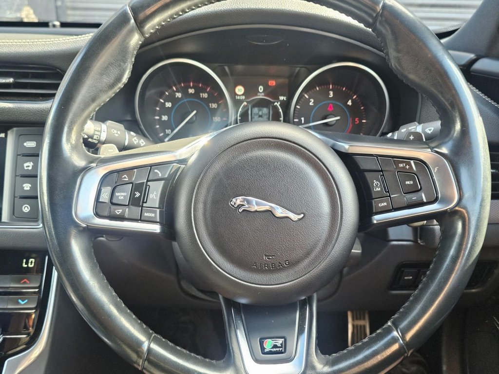 Used Jaguar XF 2017 for sale - 76554815: Photo 20