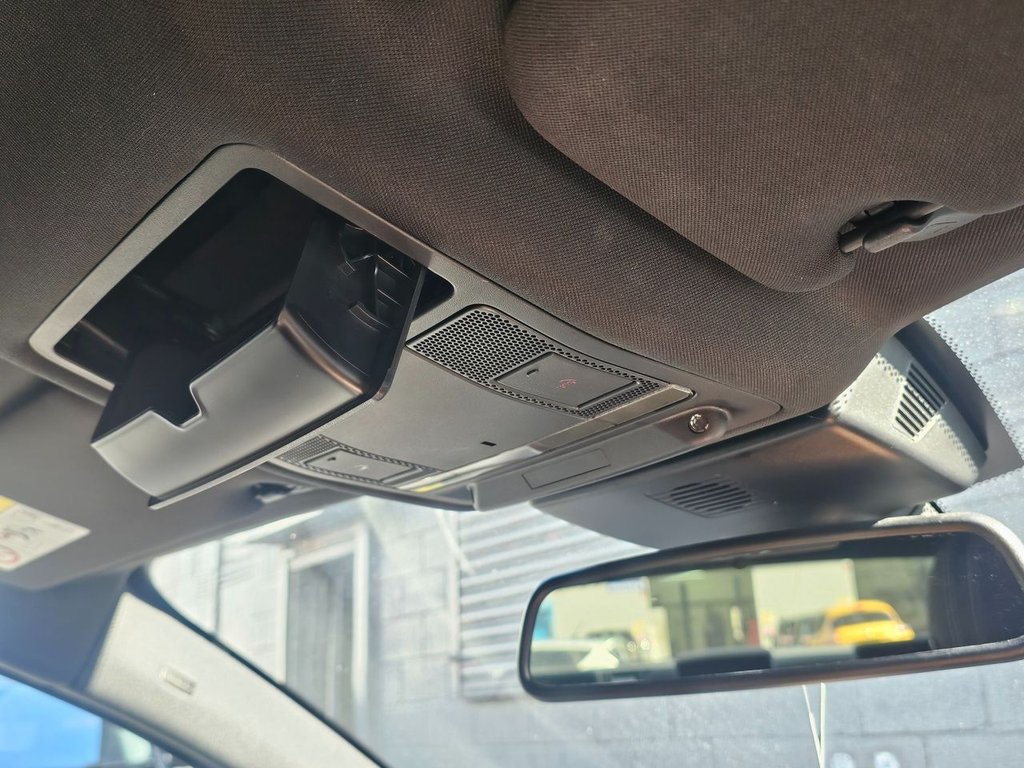 Used Jaguar XF 2017 for sale - 76554815: Photo 24