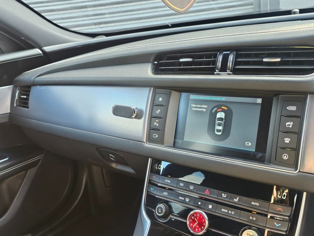 Used Jaguar XF 2017 for sale - 76554815: Photo 25