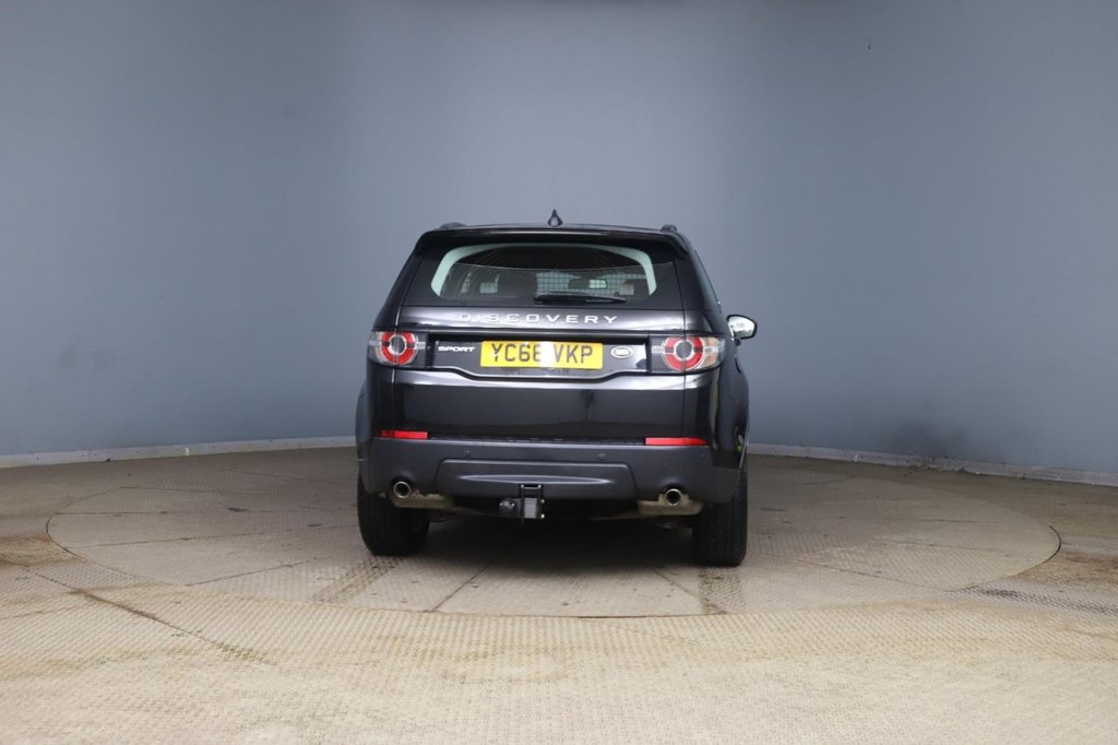 Used Land Rover Discovery Sport 2016 for sale - 77614163: Photo 2
