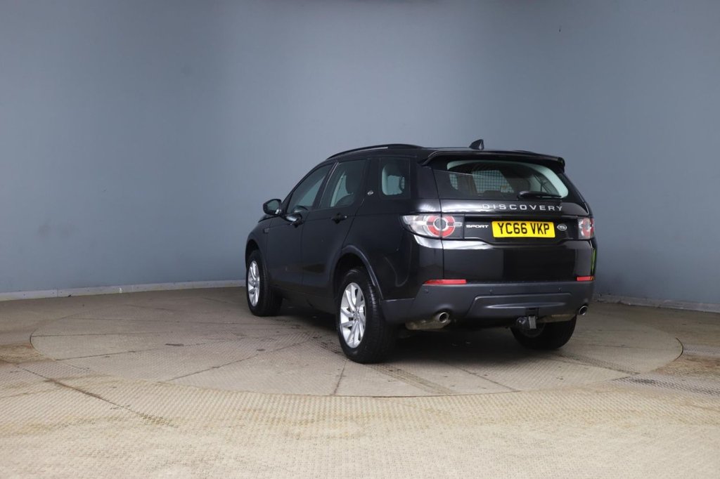 Used Land Rover Discovery Sport 2016 for sale - 77614163: Photo 3