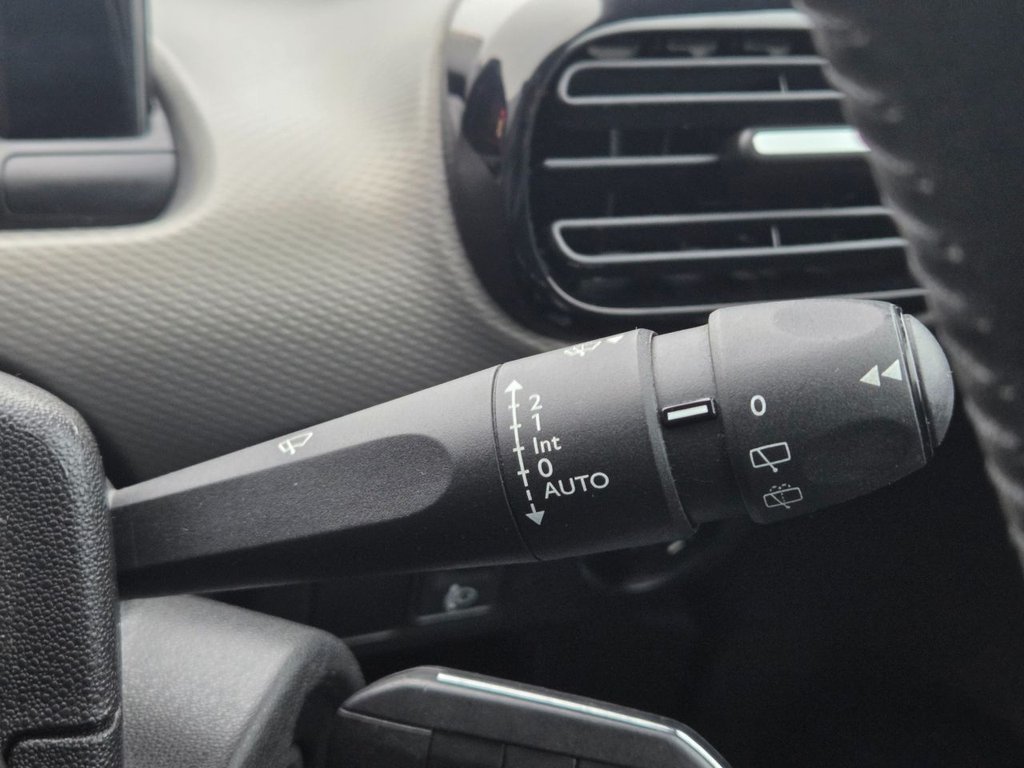 Used Citroen C4 Cactus 2018 for sale - 76554811: Photo 16