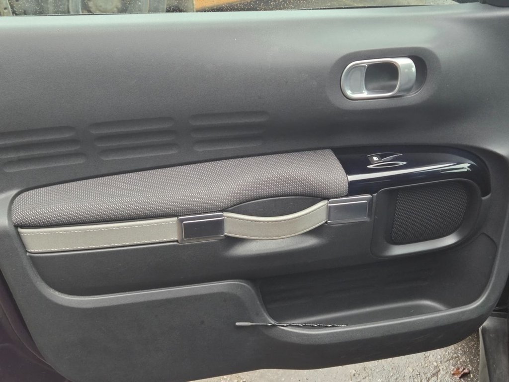 Used Citroen C4 Cactus 2018 for sale - 76554811: Photo 24