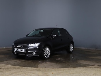 Used Audi A1 2013 for sale - 76554810: Photo