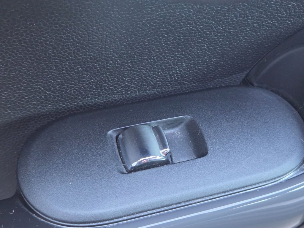 Used MINI Hatch 2015 for sale - 76554807: Photo 17