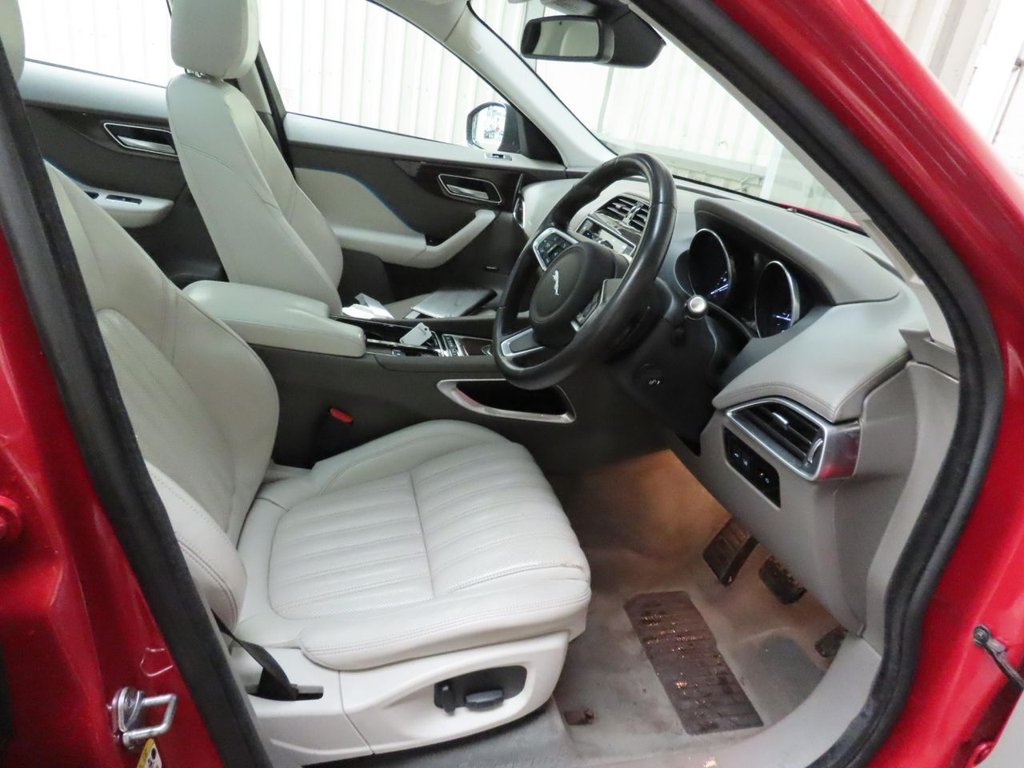 Used Jaguar F-Pace 2018 for sale - 77133585: Photo 11