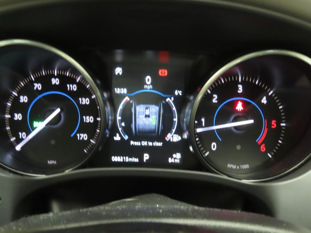 Used Jaguar F-Pace 2018 for sale - 77133585: Photo 13