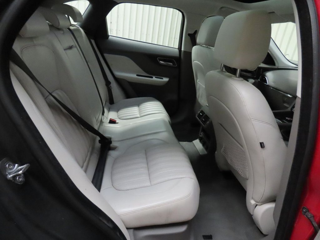 Used Jaguar F-Pace 2018 for sale - 77133585: Photo 9