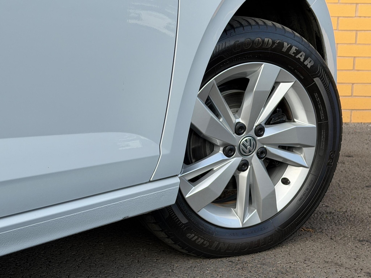 Used Volkswagen Polo 2019 for sale - 76887147: Photo 15