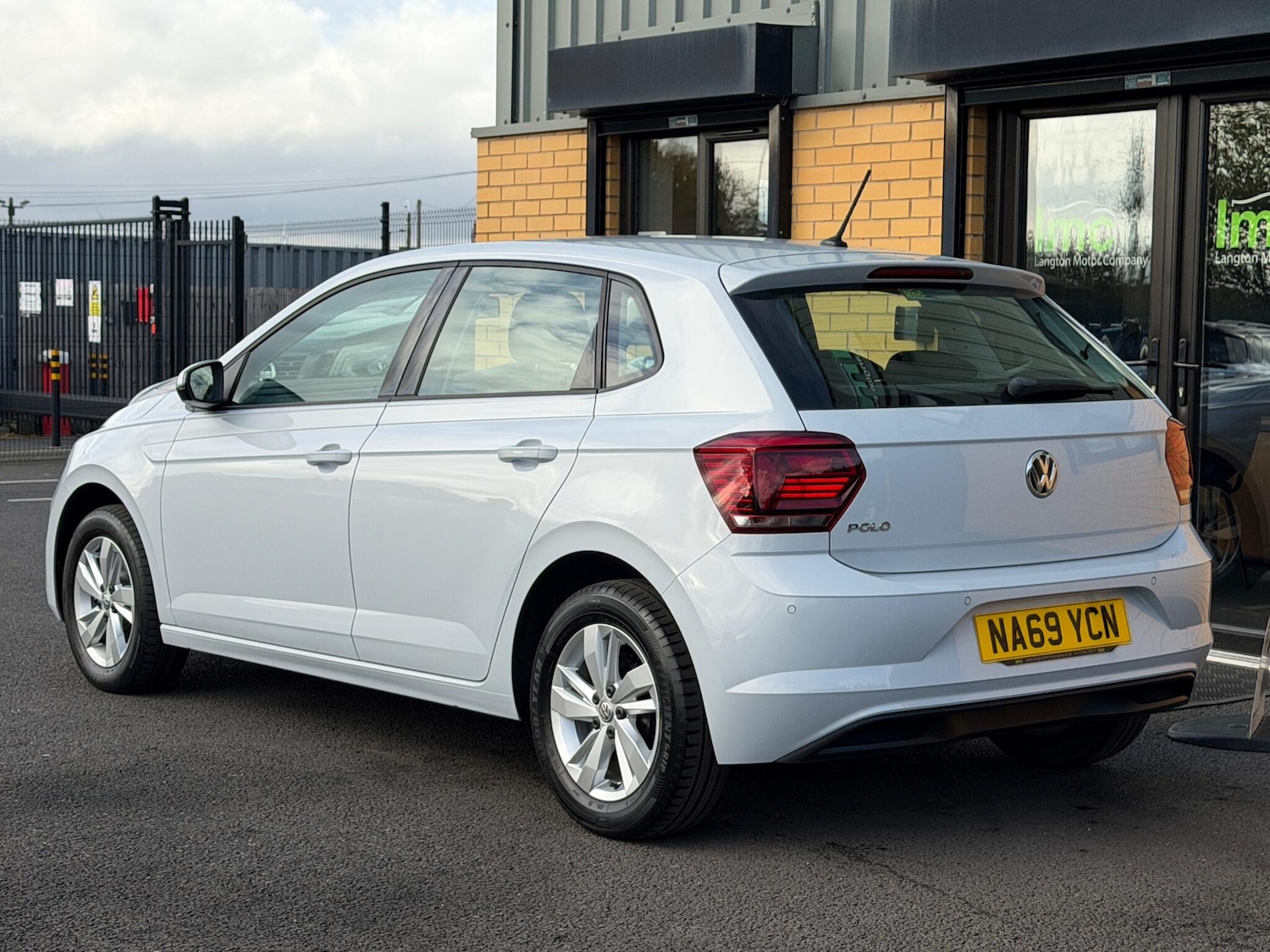 Used Volkswagen Polo 2019 for sale - 76887147: Photo 30