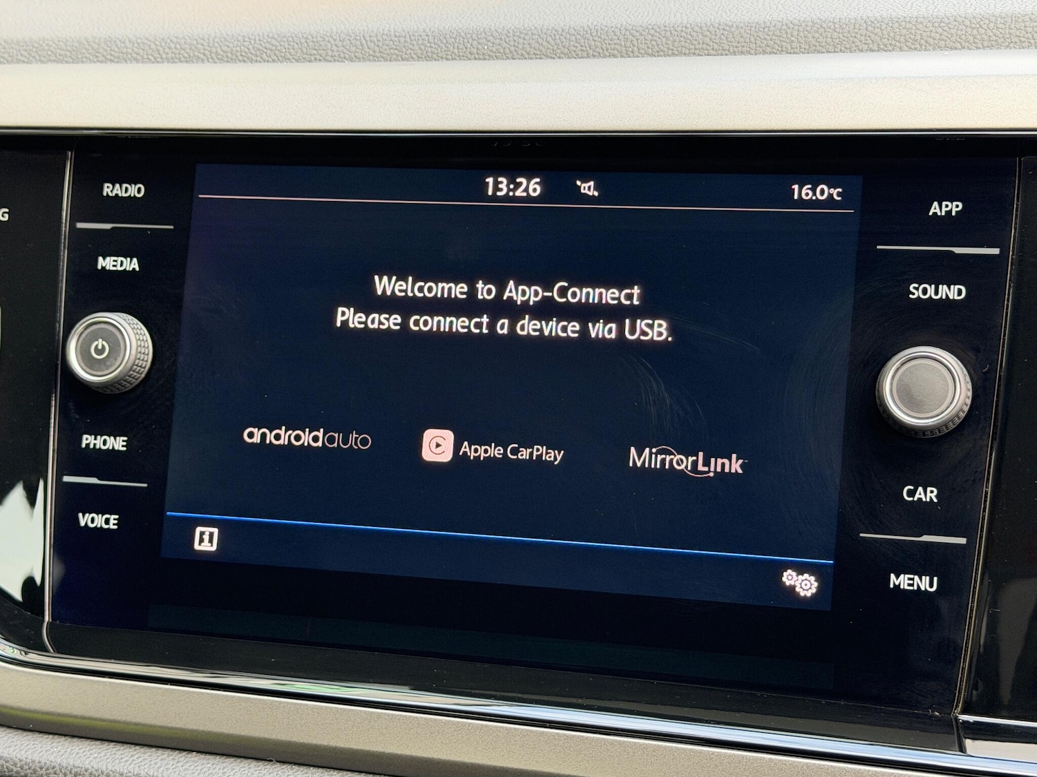 Used Volkswagen Polo 2019 for sale - 76887147: Photo 50