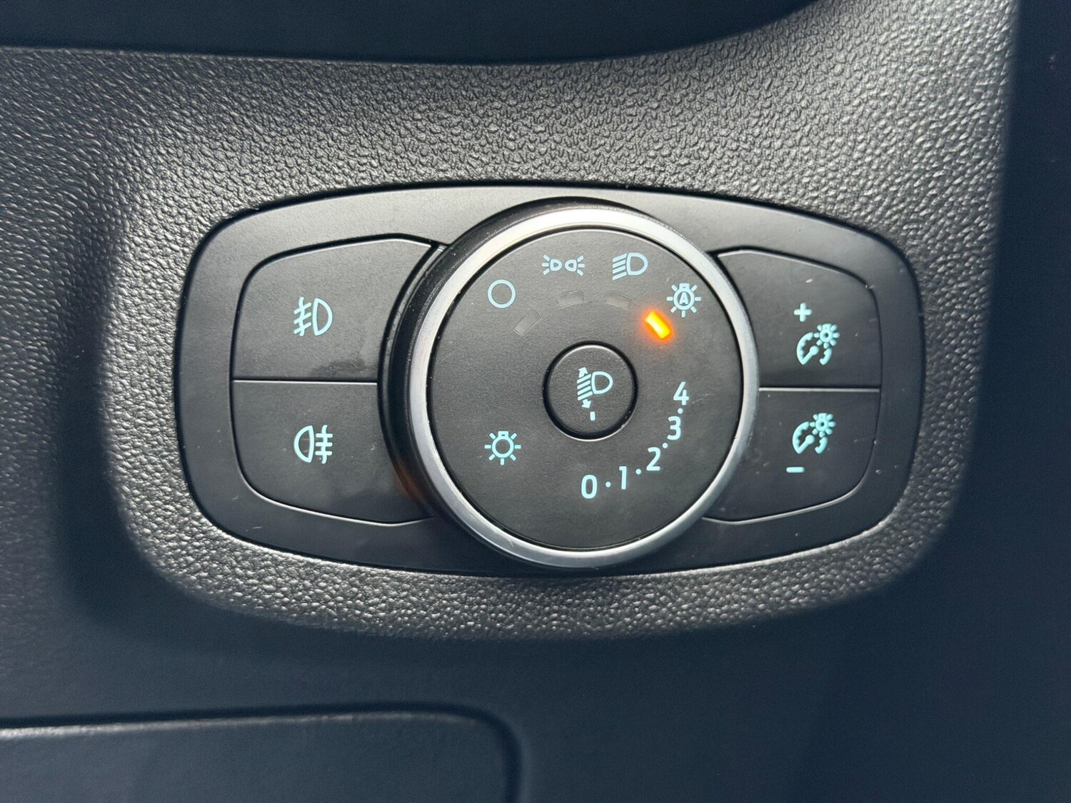 Used Ford Fiesta for sale - 77497385: Photo 53