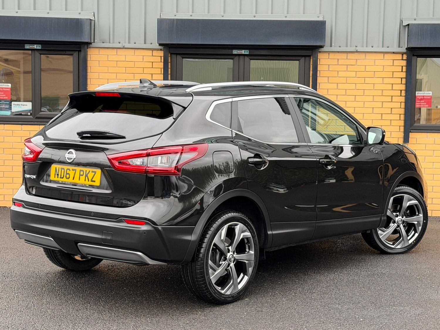 Used Nissan Qashqai 2017 for sale - 76886093: Photo 14