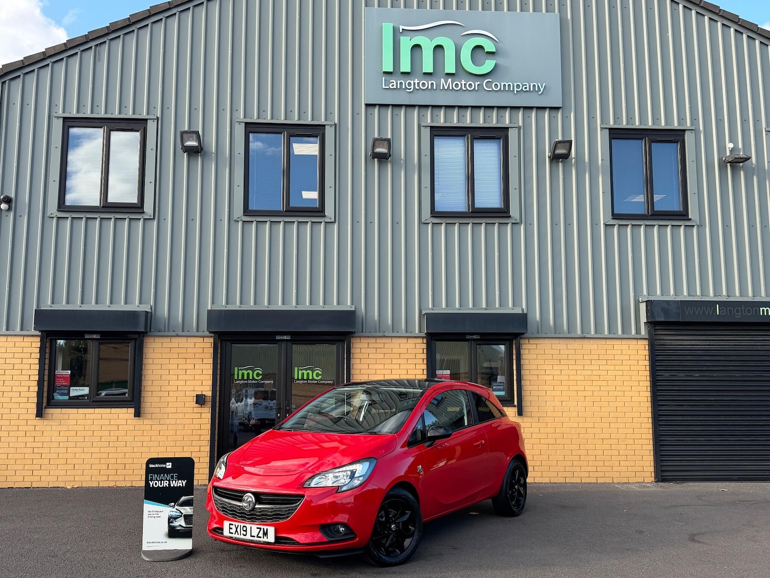 Used Vauxhall Corsa 2019 for sale - 76886432: Photo 2