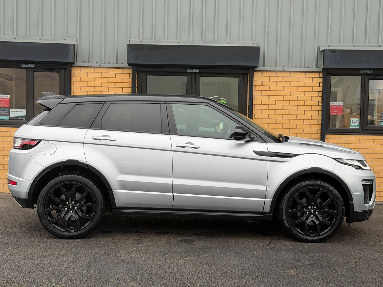 Used Land Rover Range Rover Evoque for sale - 77016880: Photo 11