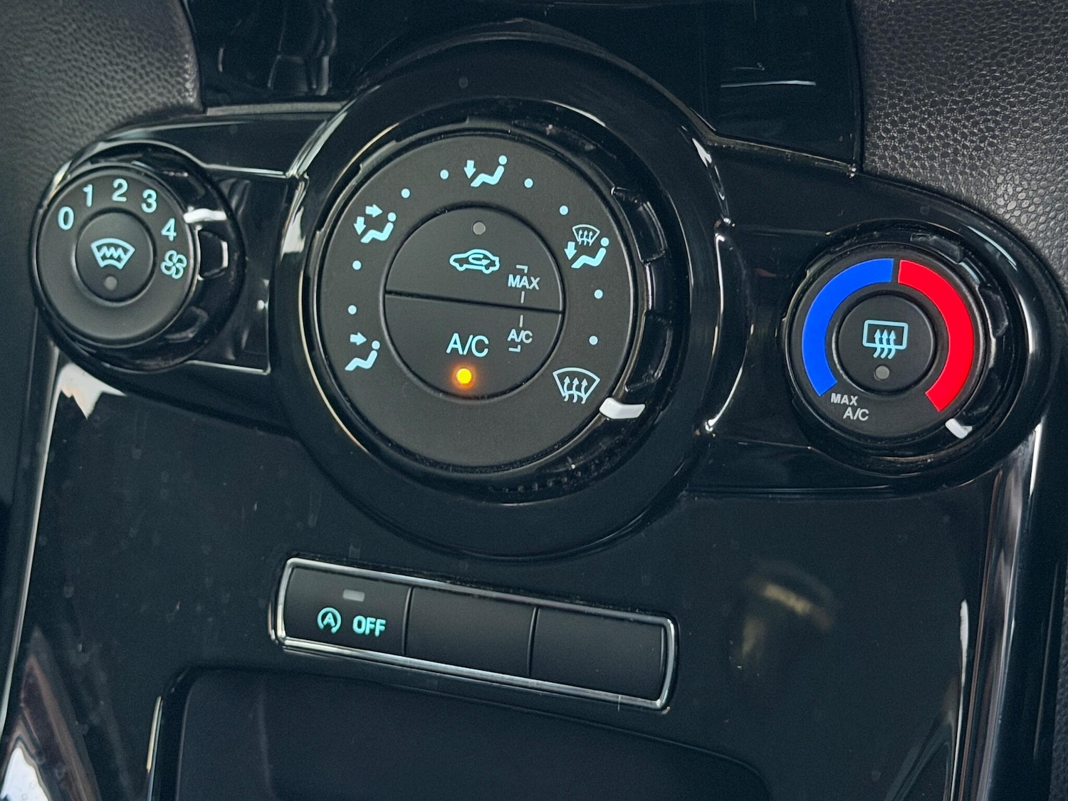 Used Ford Fiesta 2016 for sale - 76964899: Photo 49