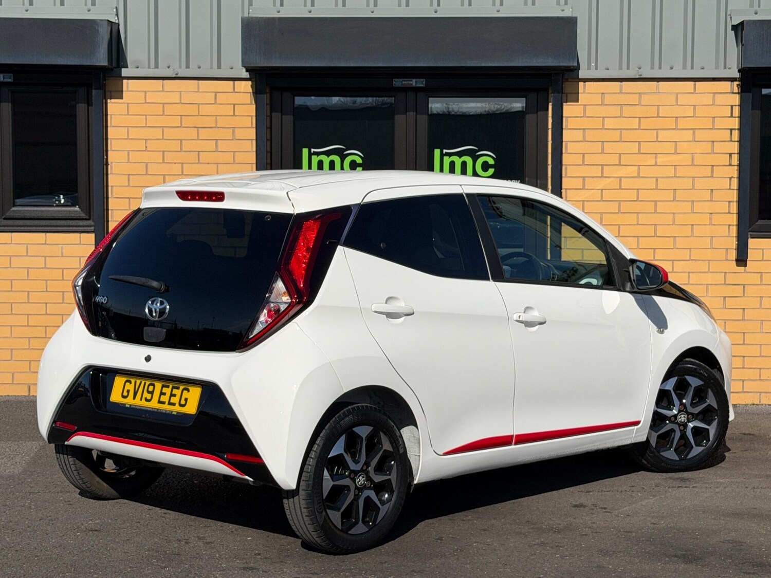 Used Toyota AYGO 2019 for sale - 77939313: Photo 14