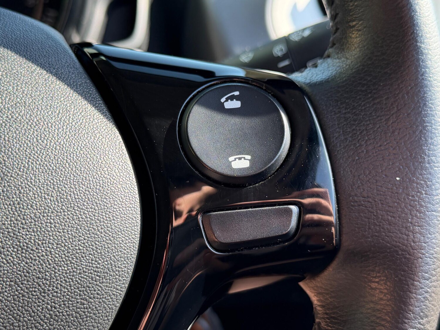 Used Toyota AYGO 2019 for sale - 77939313: Photo 44