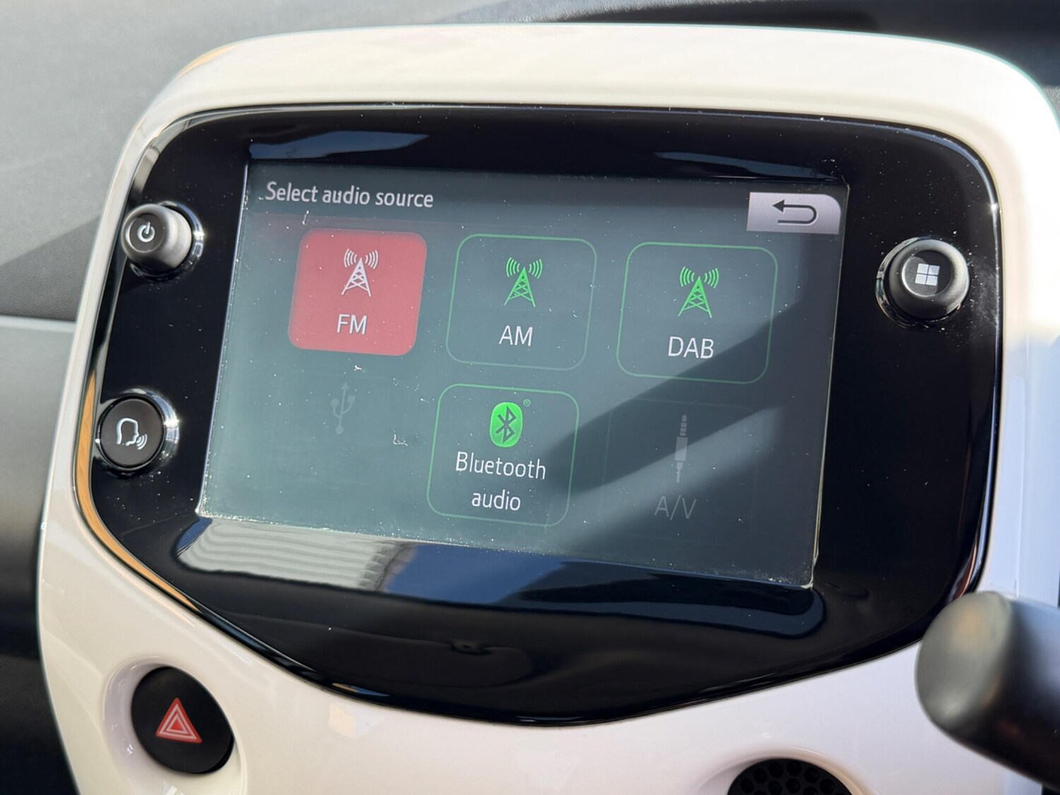 Used Toyota AYGO 2019 for sale - 77939313: Photo 51