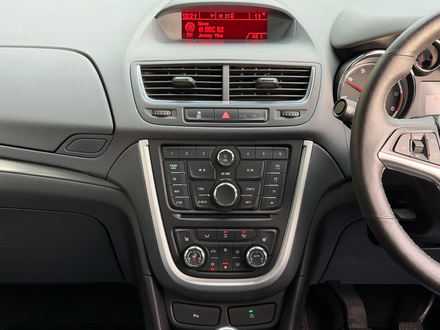 Used Vauxhall Mokka 2015 for sale - 77174926: Photo 36