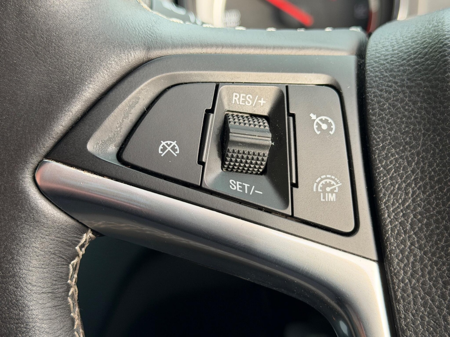 Used Vauxhall Mokka 2015 for sale - 77174926: Photo 40