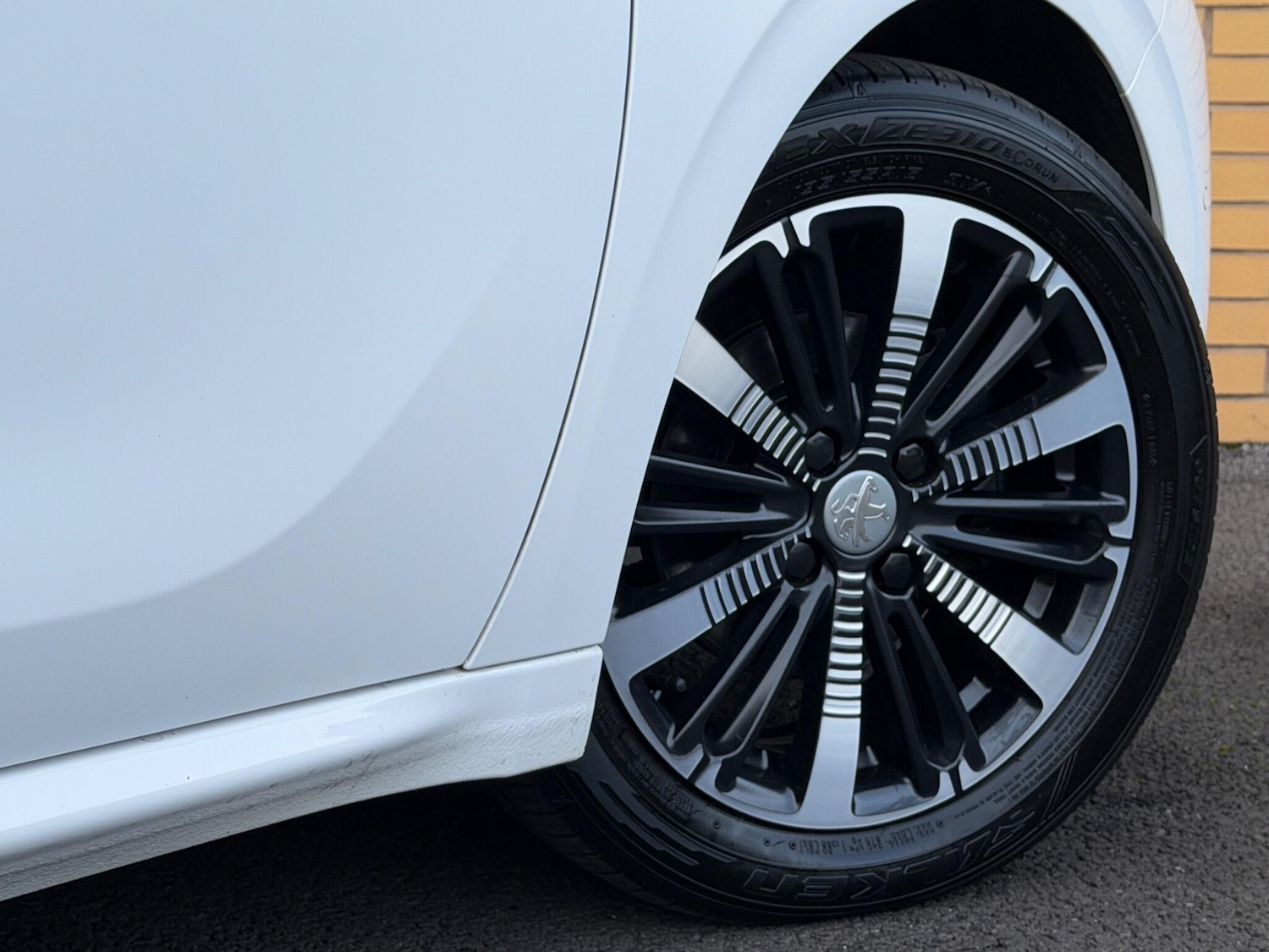 Used Peugeot 208 2018 for sale - 77683126: Photo 15