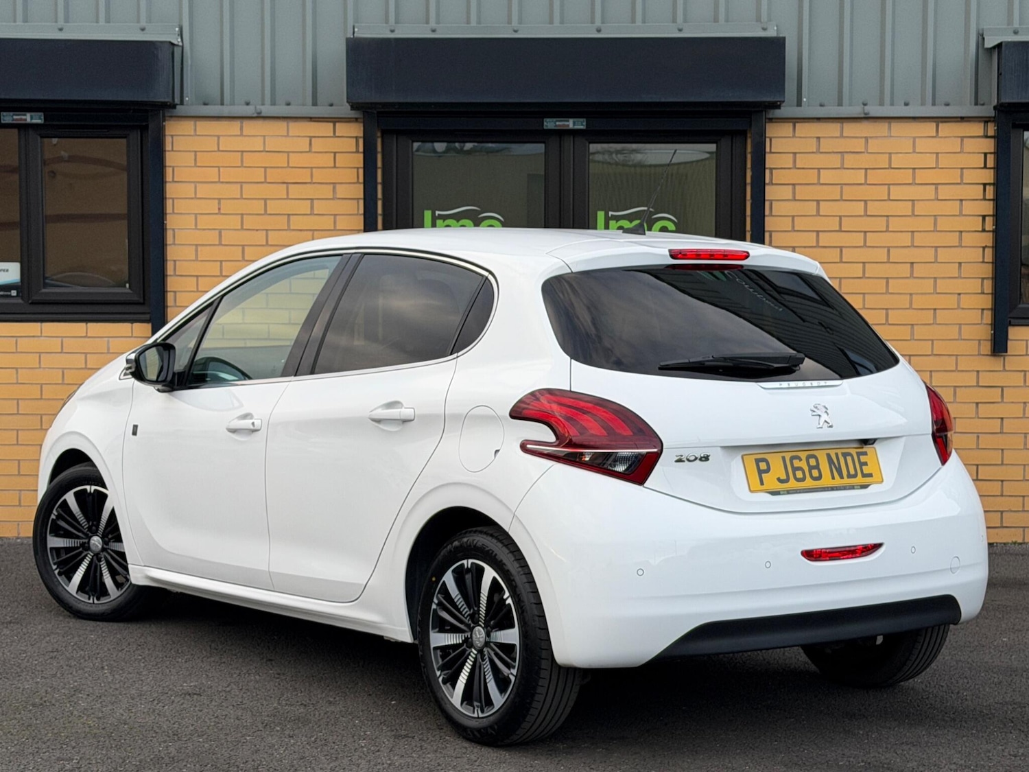 Used Peugeot 208 2018 for sale - 77683126: Photo 19