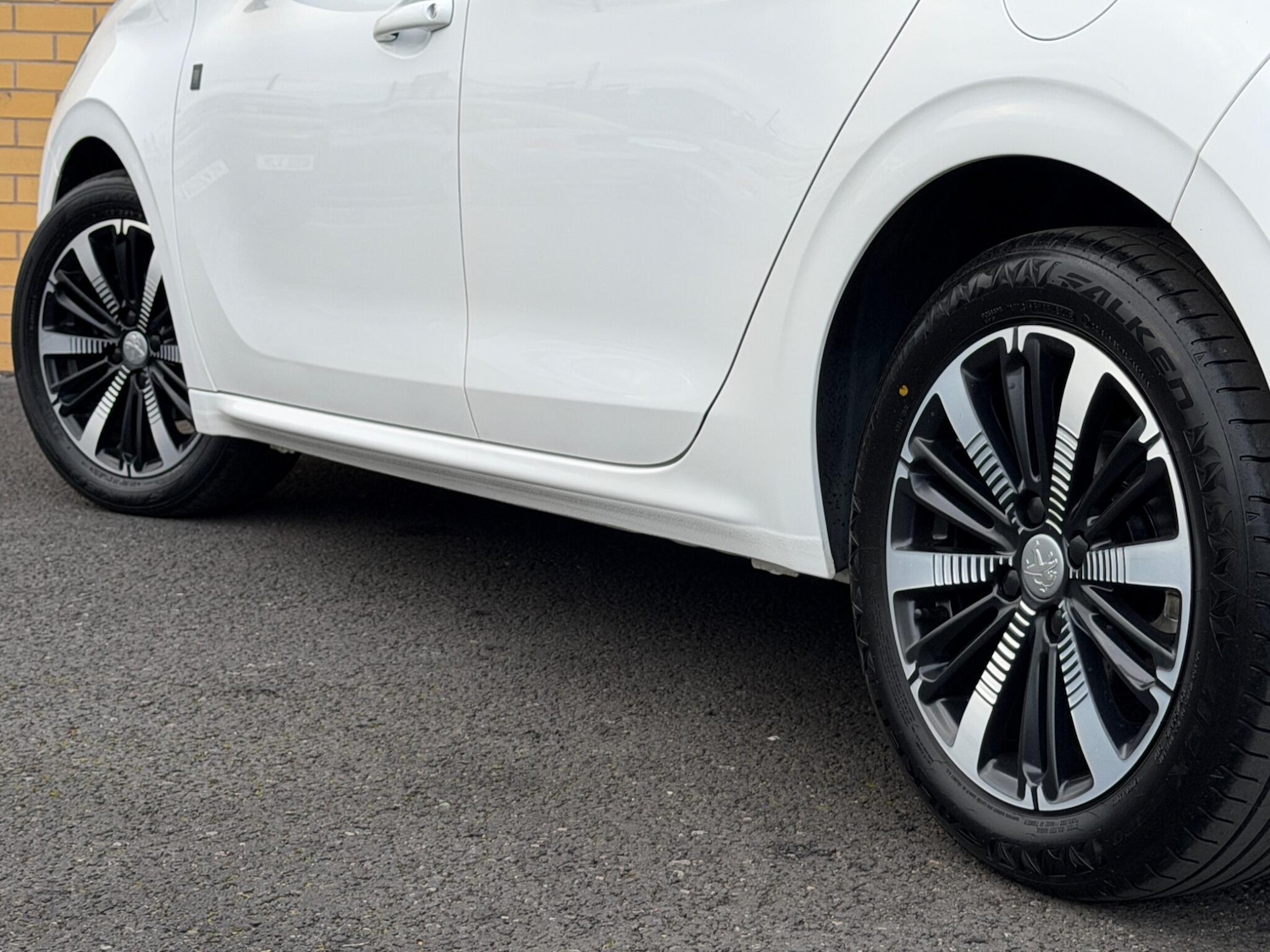 Used Peugeot 208 2018 for sale - 77683126: Photo 20