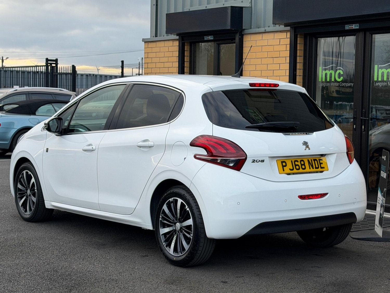 Used Peugeot 208 2018 for sale - 77683126: Photo 29