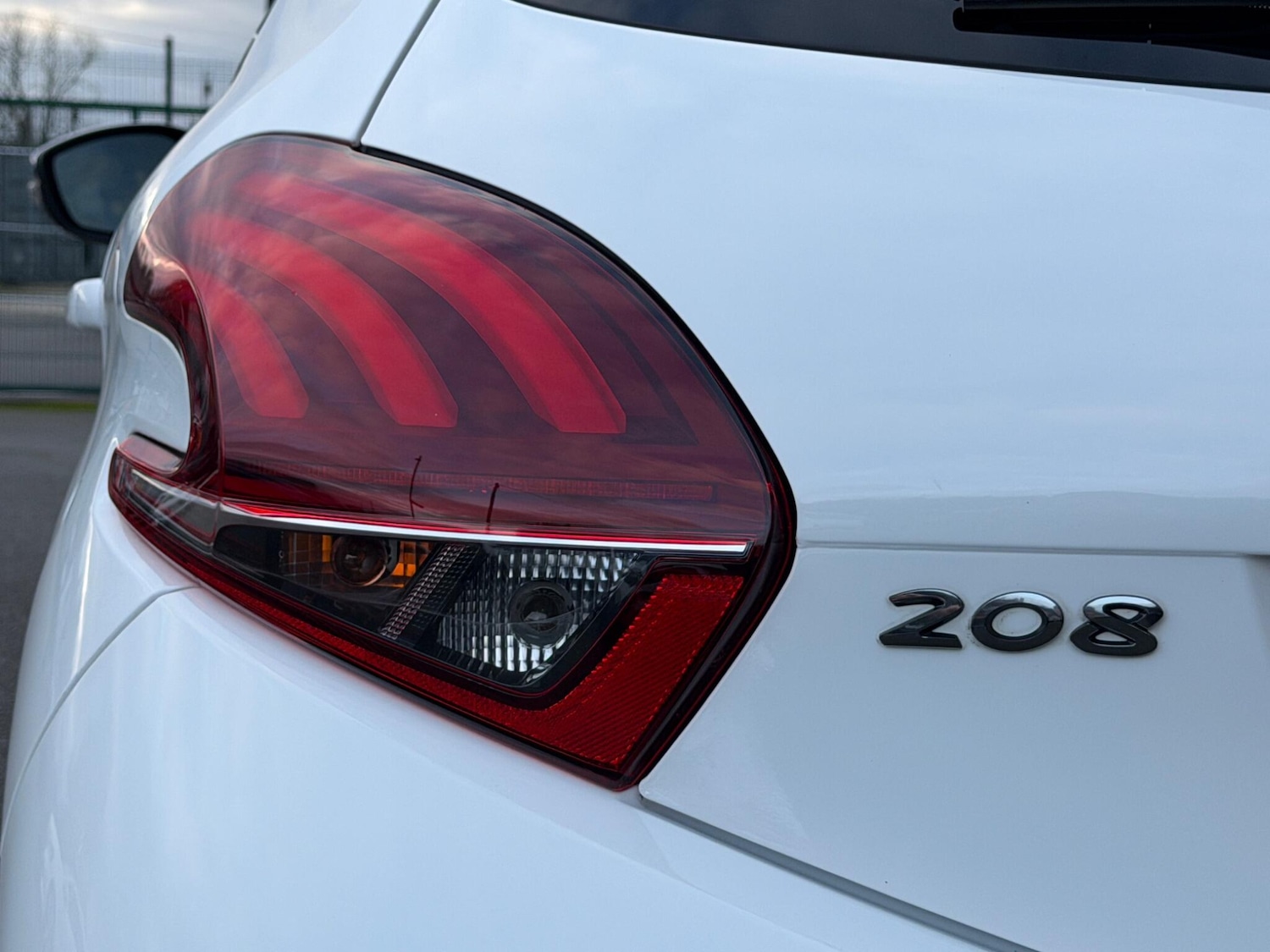 Used Peugeot 208 2018 for sale - 77683126: Photo 30