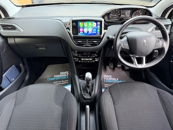Used Peugeot 208 2018 for sale - 77683126: Photo